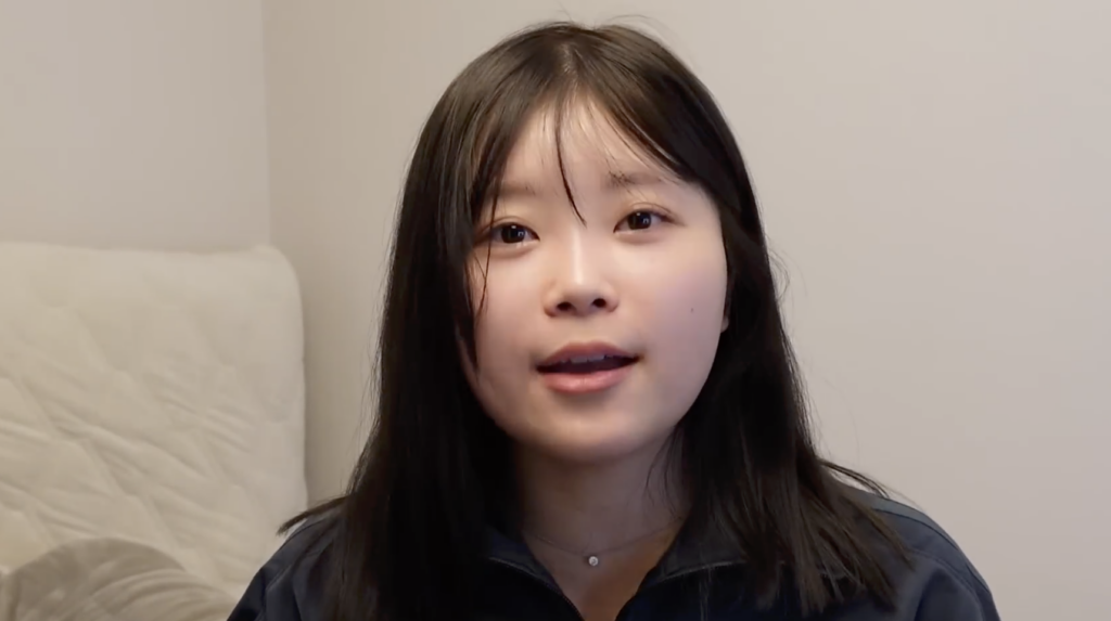 ひなちゃんねるの身長体重は？昔は62kg台だった過去もある